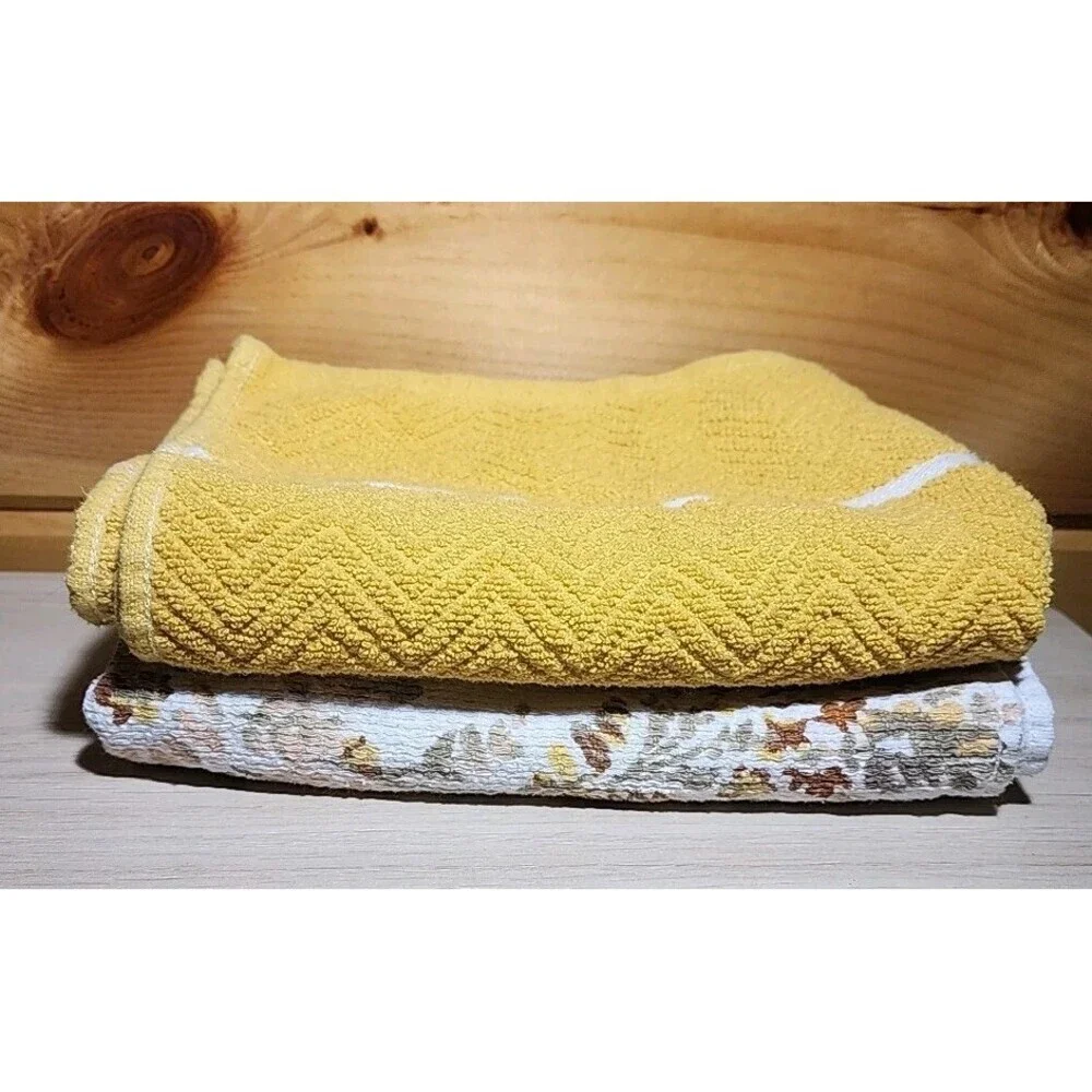 Lauren Ralph Lauren Yellow and Floral  Plush Bath Towel Cotton Black Label